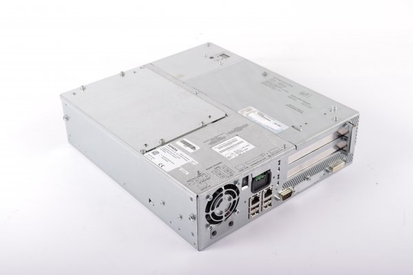 Siemens Sinumerik PCU50.5-P, 2.4GHz WIN XP 6FC5210-0DF53-2AA0 gebraucht