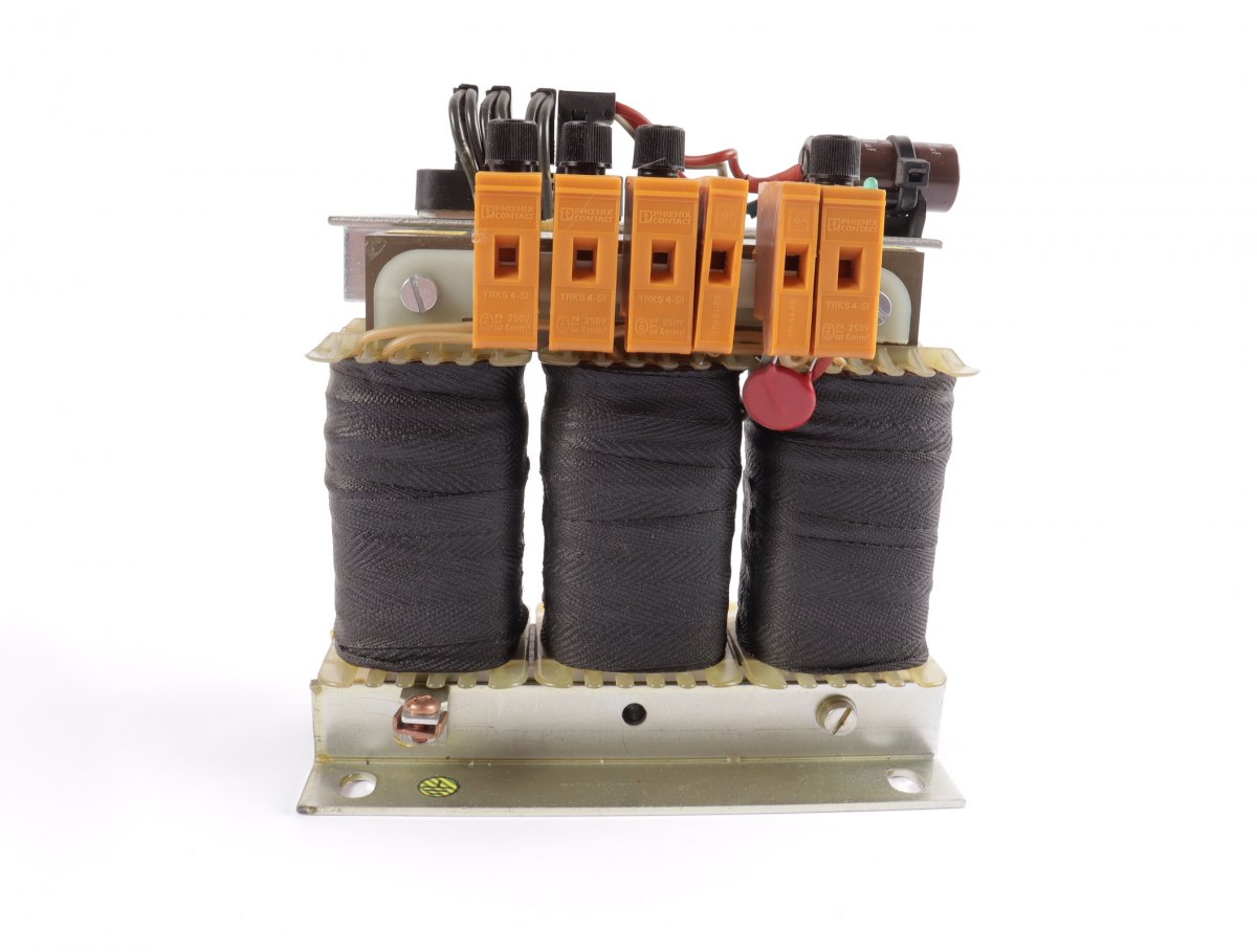 TRANSFORMATOR STEUERTRANSFORMATOR TRAFO Prim 380V Sek 17-20V 250VA EUR TRANSFORMATOR STEUERTRANSFORMATOR TRAFO Prim 380V Sek 17-20V 250VA EUR