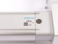 Festo Linearzylinder Elektrozylinder Linear actuator Linearantrieb ESBF-BS-40-200-10P #used