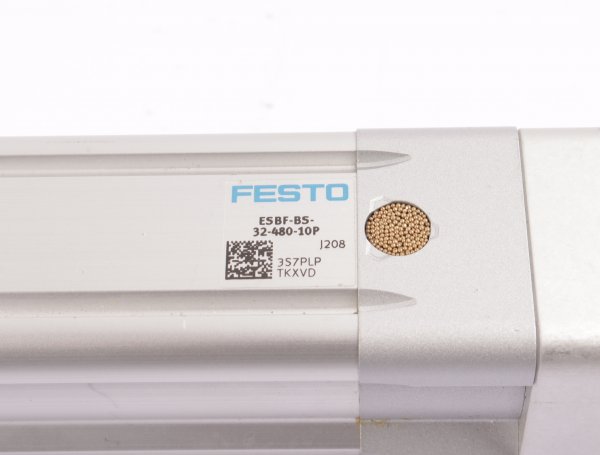 Festo Linearzylinder Elektrozylinder Linear actuator Linearantrieb ESBF-BS-32-480-10P #used