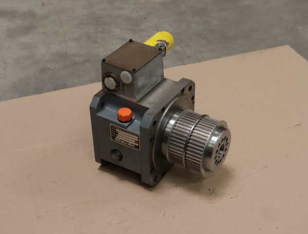 Ortlinghaus Schaltgetriebe 0-043-146-27-000-040 #used