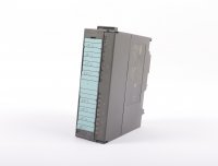 Siemens SIMATIC S7-300 Digitalausgabe SM 322  6ES7322-1BF01-0AA0 E-Stand:4  #used