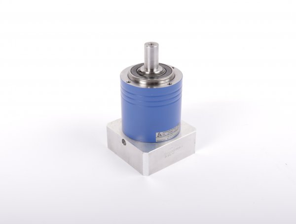 Wittenstein Alpha Getriebe LP 070S-MF1-5-1D1-3S i=5 mit Sockel 10000906-F #used