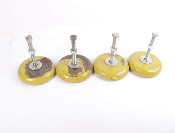 4x Maschinenfüße Maschinenschuhe rund dia.160mm LM 5-55 #used