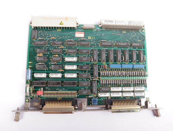 Siemens SINUMERIK 3 Ein-/Ausgabebaugruppe 6FX1118-4AA01 #used