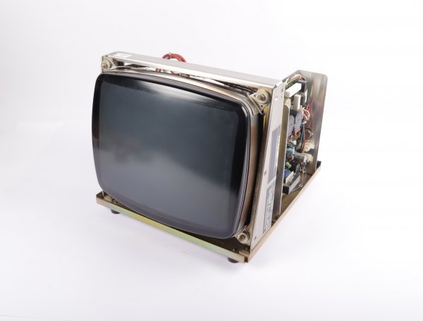 Mitsubishi Electric Color Display Monitor C-3240 ELPAG AC220/240V 50/60Hz 110VA #used