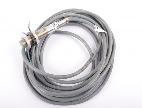 BALLUFF Induktiver Sensor BES 516-325-A0L 3m #used