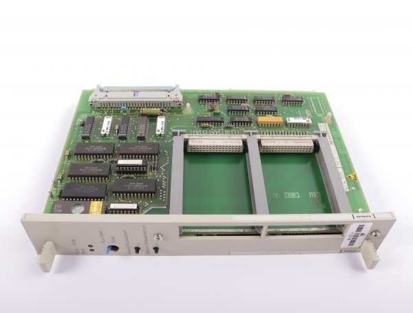 Siemens SIMATIC S5/SINUMERIK 3 Zentralbaugruppe 6ES5921-3WB14 #used