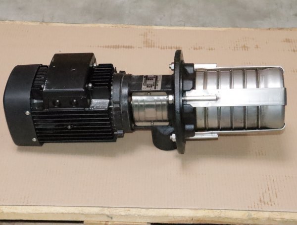 GRUNDFOS Kühlmittelpumpe MTR10-5/4 A-WA-HUUV A96622556P10821 25 bar aus Bridgeport VMC 1000/22 #used