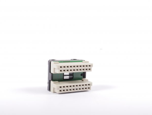 PILZ Modul-Steckverbinder 95425 #used