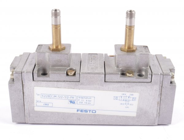 FESTO Magnetventil CJM-5/2-1/2-FH 6228 #used