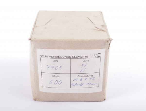 VOSS Einschraubmuttern DIN 7965 M6x12 genaue Stückzahl unbekannt (2kg) #used