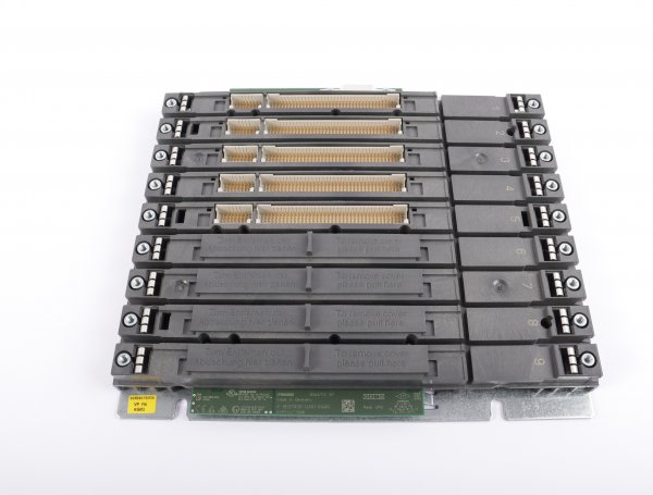 Siemens SIMATIC S7-400 Baugr.Träger UR2 6ES7400-1JA01-0AA0 #used