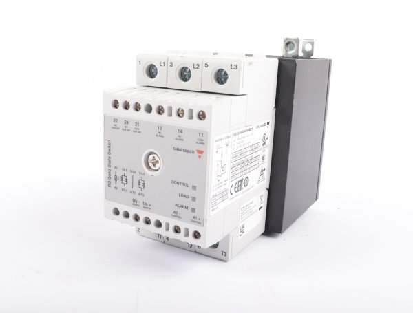 CARLO GAVAZZI RG Solid State Switch RGC2A60D40GGEDM #new w/o box