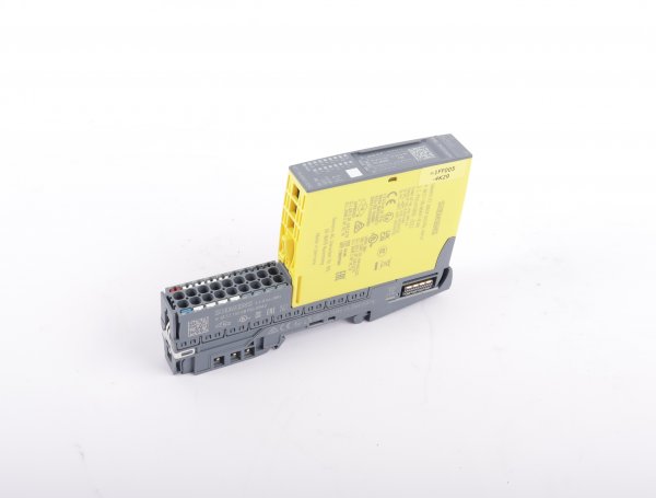 Siemens SIMATIC ET 200SP Base-Unit 6ES7193-6BP00-0BA0 + 6ES7136-6BA01-0CA0 #used