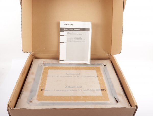 Siemens SINUMERIK 810D/840D PCU20 6FC5210-0DF00-0AA0 Vers.D #used