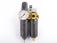 Druckminderer und Wartungseinheit aus FALCON K-2 #used