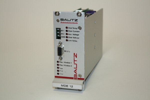 BAUTZ MDE 12 MDR12-12-001-AA digitaler Servoverstärker servo amplifier #used