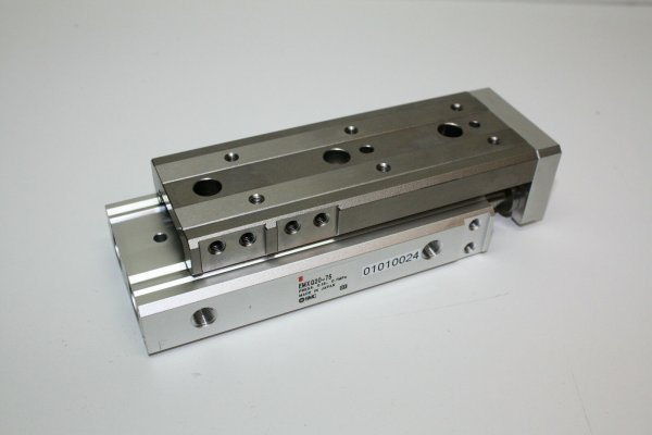 SMC Pneumatischer Kompaktschlitten EMXQ20-75