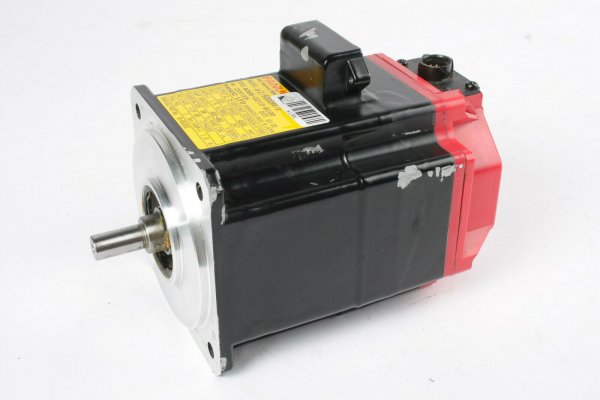 Fanuc A06B-0213-B100 AC Servo Motor Pulsecoder A860-2000-T301 (unbenutzt!)