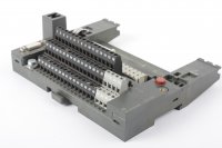 Siemens SIMATIC DP 6ES7 193-0CA10-0XA0 Terminalblock TB1/DC (ET 200B) für digitale Elektronikmodule mit 3-Leiter-Schraubkl.,B=160mm gebraucht