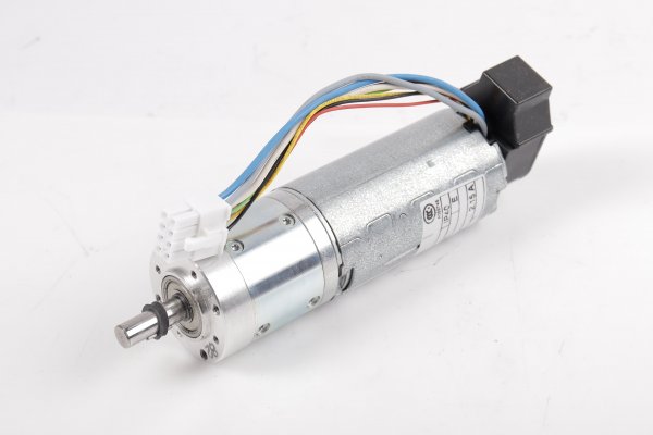 DUNKERMOTOREN Schrittmotor BG 42X30 mit Getriebe PLG 42S 4:1 neu
